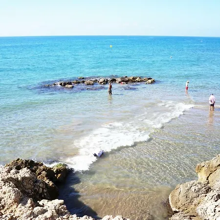 Matilda On The Apartamento Sitges