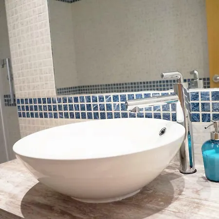 Matilda On The Apartment *